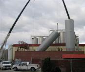 Jobsite view of vessel in tandem lift